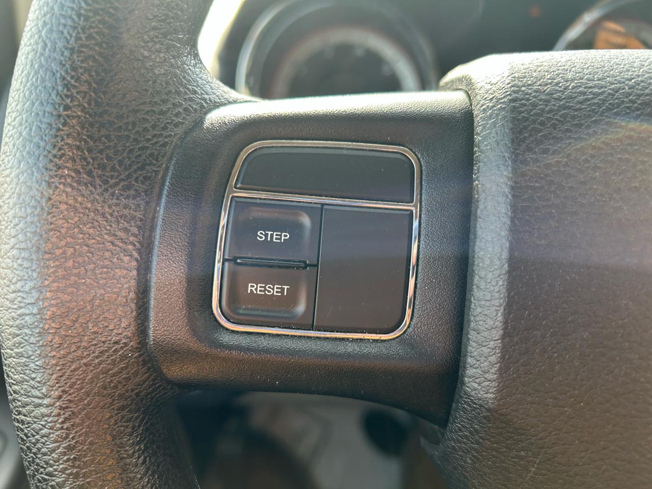 Dodge Grand Caravan SXT 2013