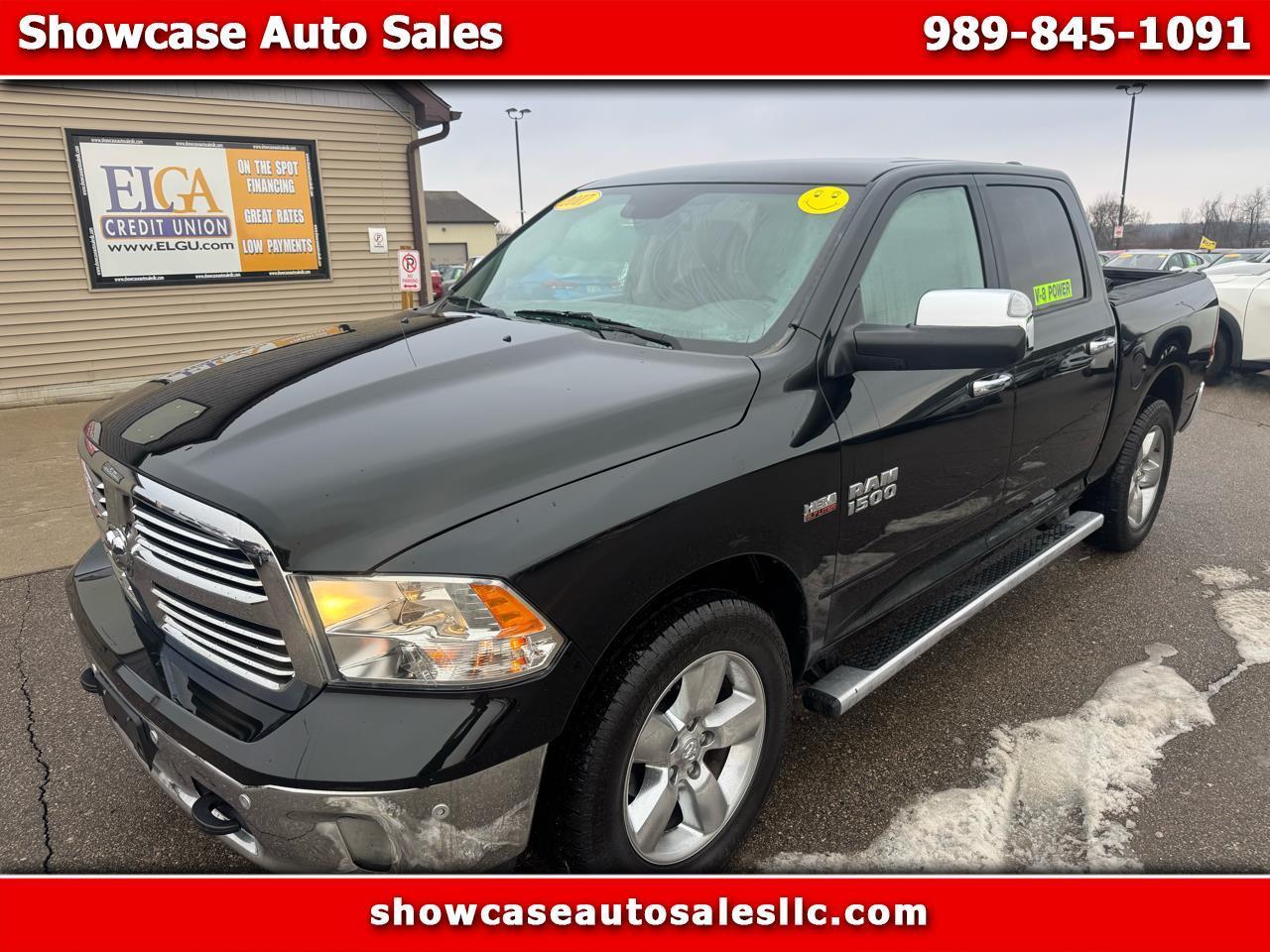 2017 RAM 1500 SLT Crew Cab SWB 4WD
