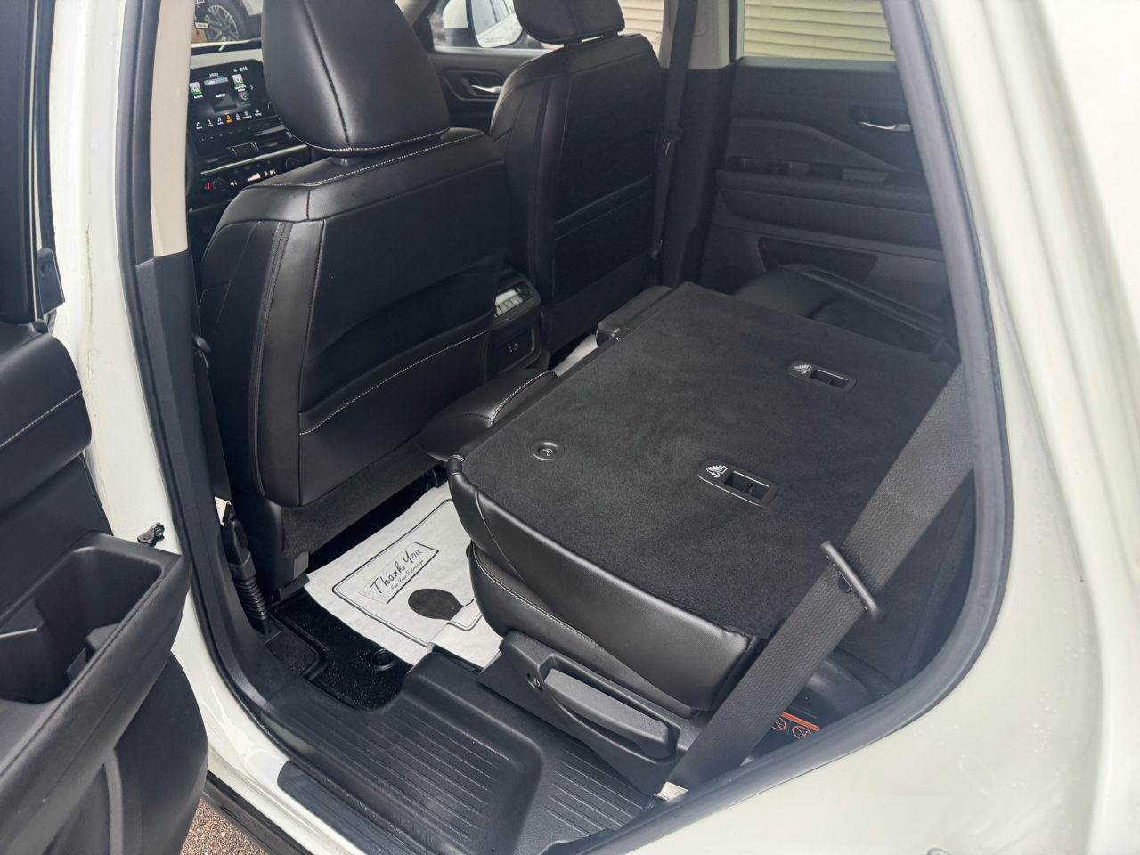 Nissan Pathfinder SL 4WD 2023