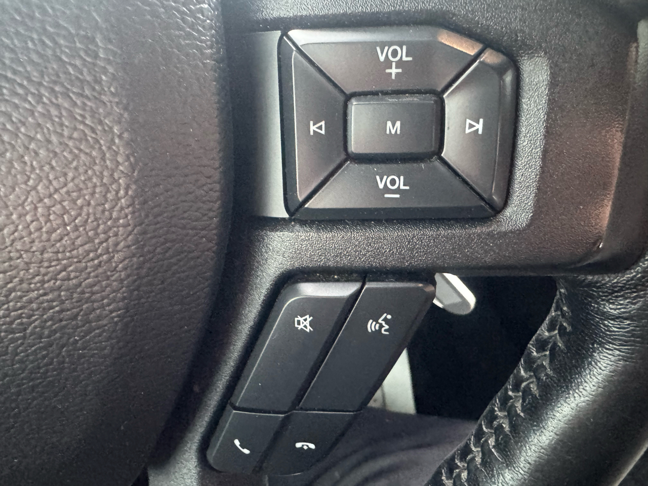 Ford F-150 XLT SuperCrew 5.5-ft. Bed 4WD 2018