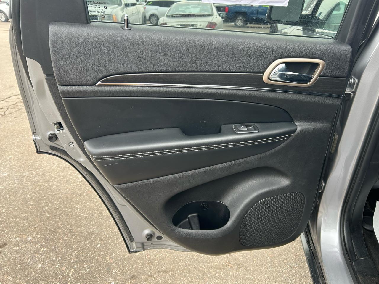 Jeep Grand Cherokee Limited 4WD 2015