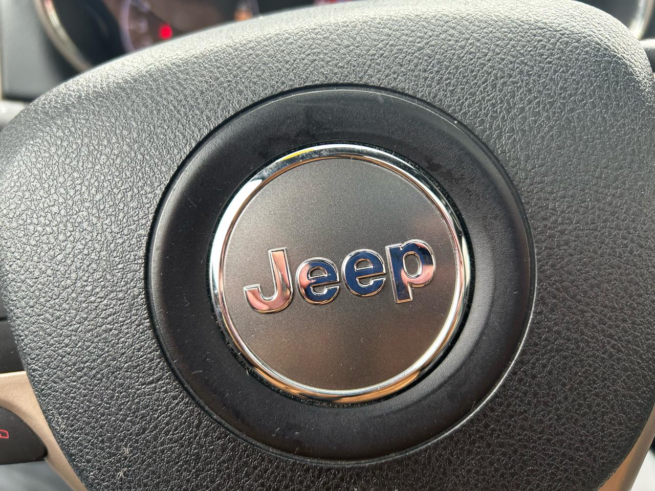 Jeep Grand Cherokee Limited 4WD 2015