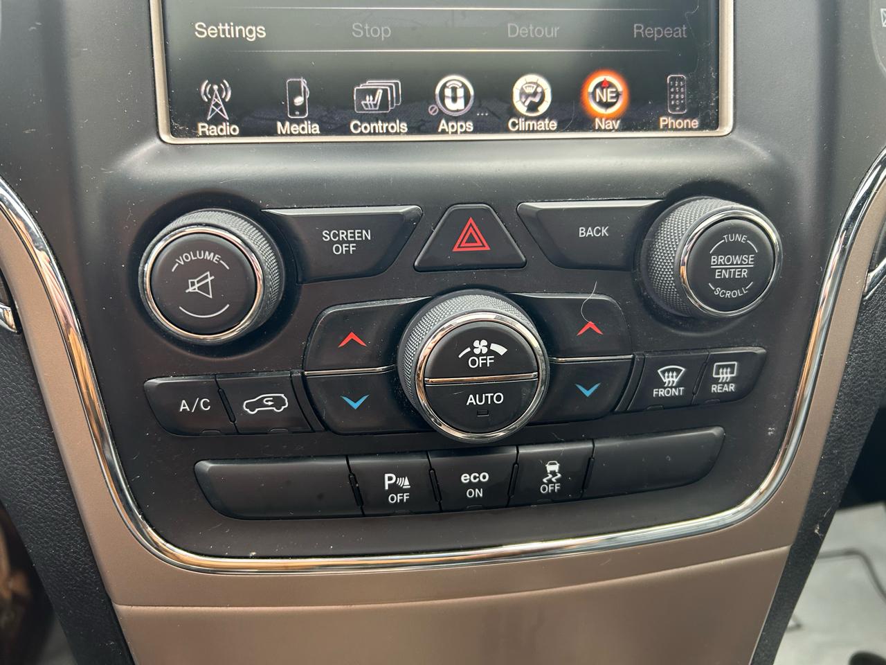 Jeep Grand Cherokee Limited 4WD 2015