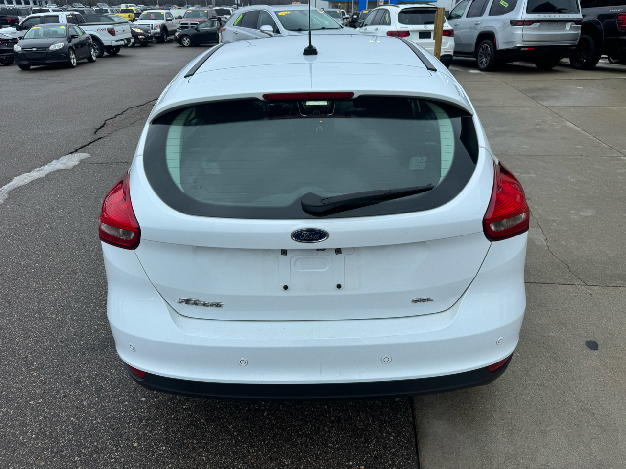 Ford Focus SEL Hatch 2017