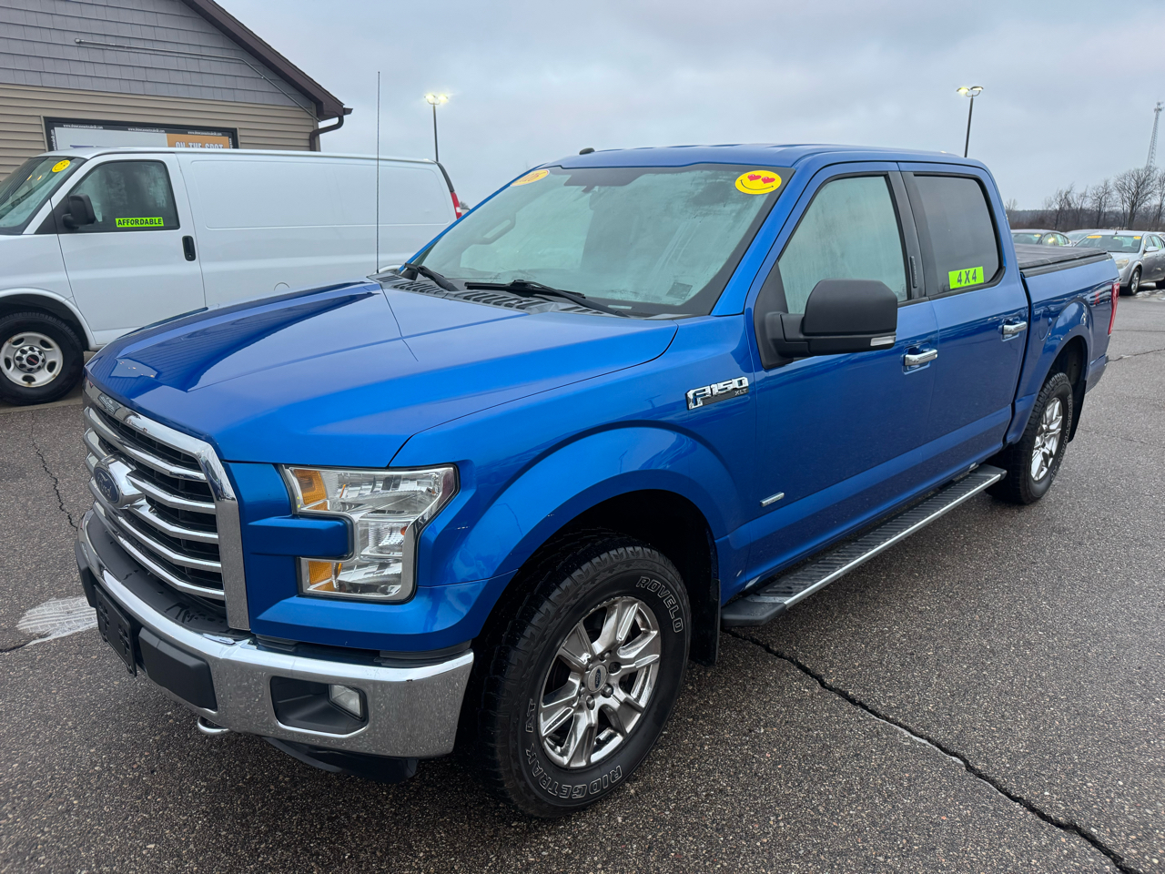 Ford F-150 XLT SuperCrew Short Bed 2WD 2016