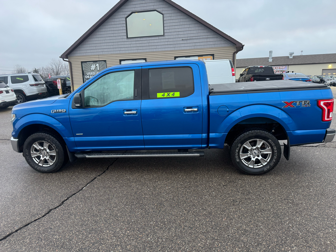 Ford F-150 XLT SuperCrew Short Bed 2WD 2016