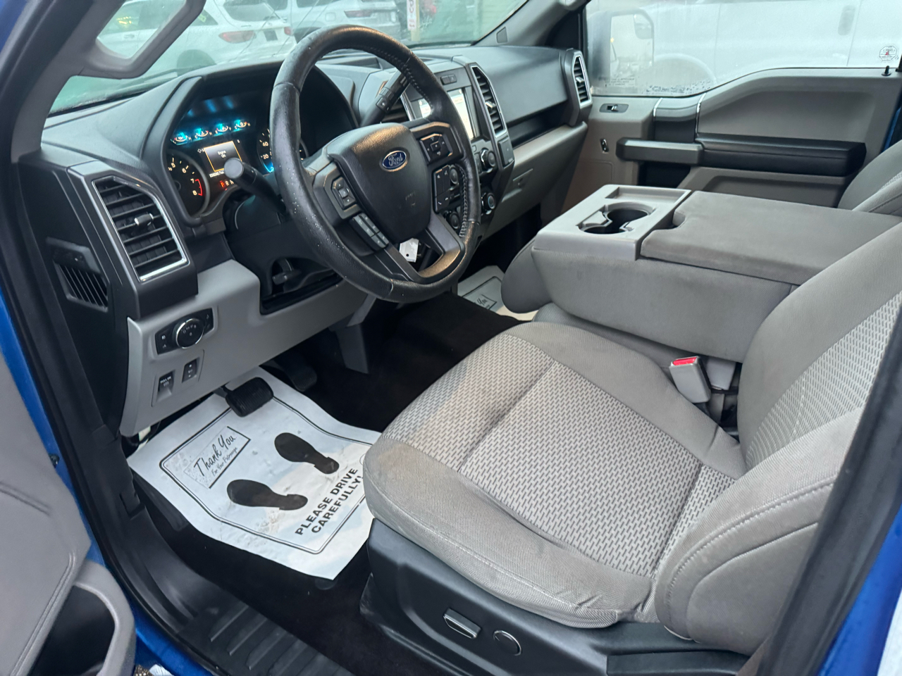 Ford F-150 XLT SuperCrew Short Bed 2WD 2016