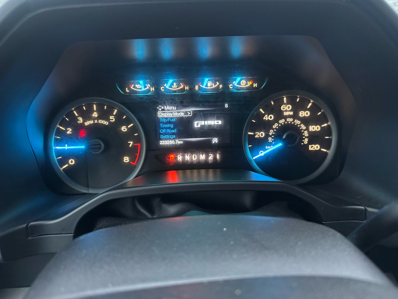 Ford F-150 XLT SuperCrew Short Bed 2WD 2016