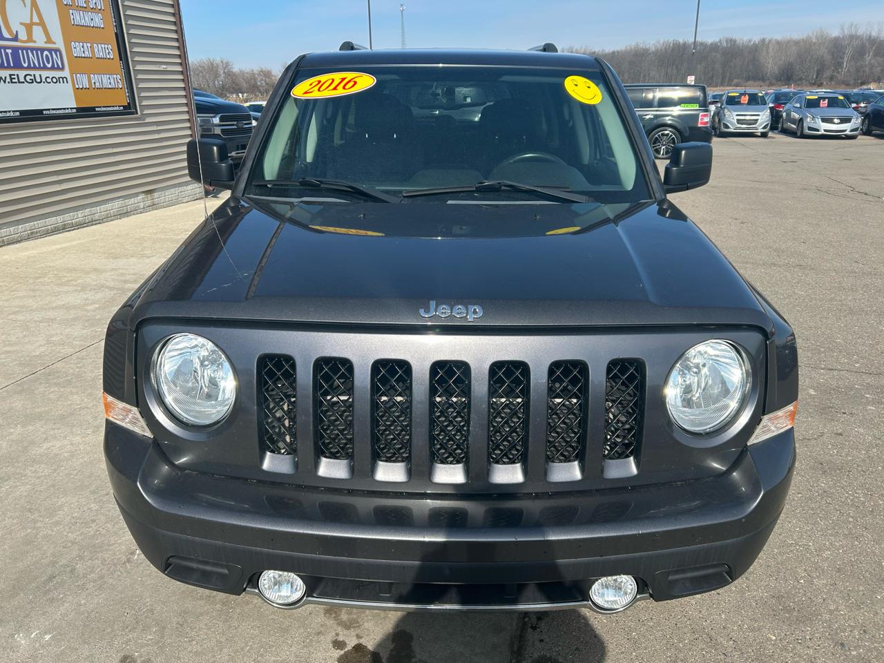 Jeep Patriot Latitude 2WD 2016