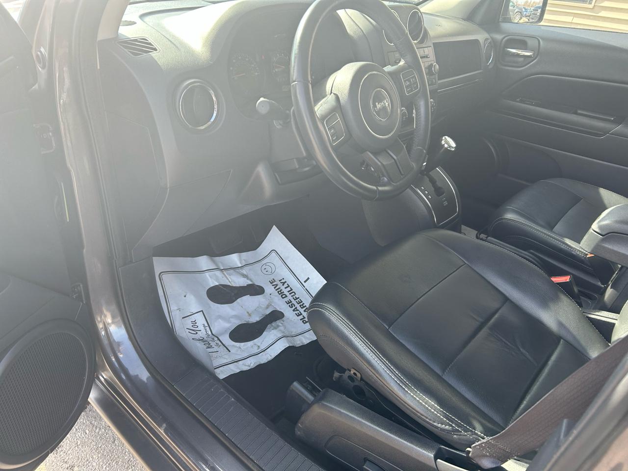 Jeep Patriot Latitude 2WD 2016