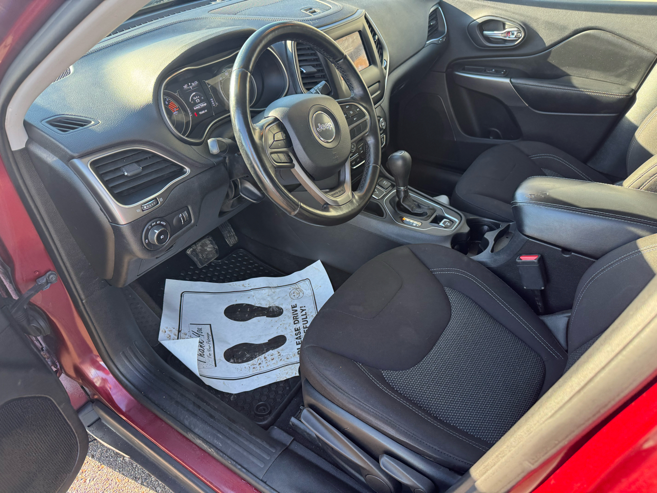 Jeep Cherokee Latitude FWD 2019