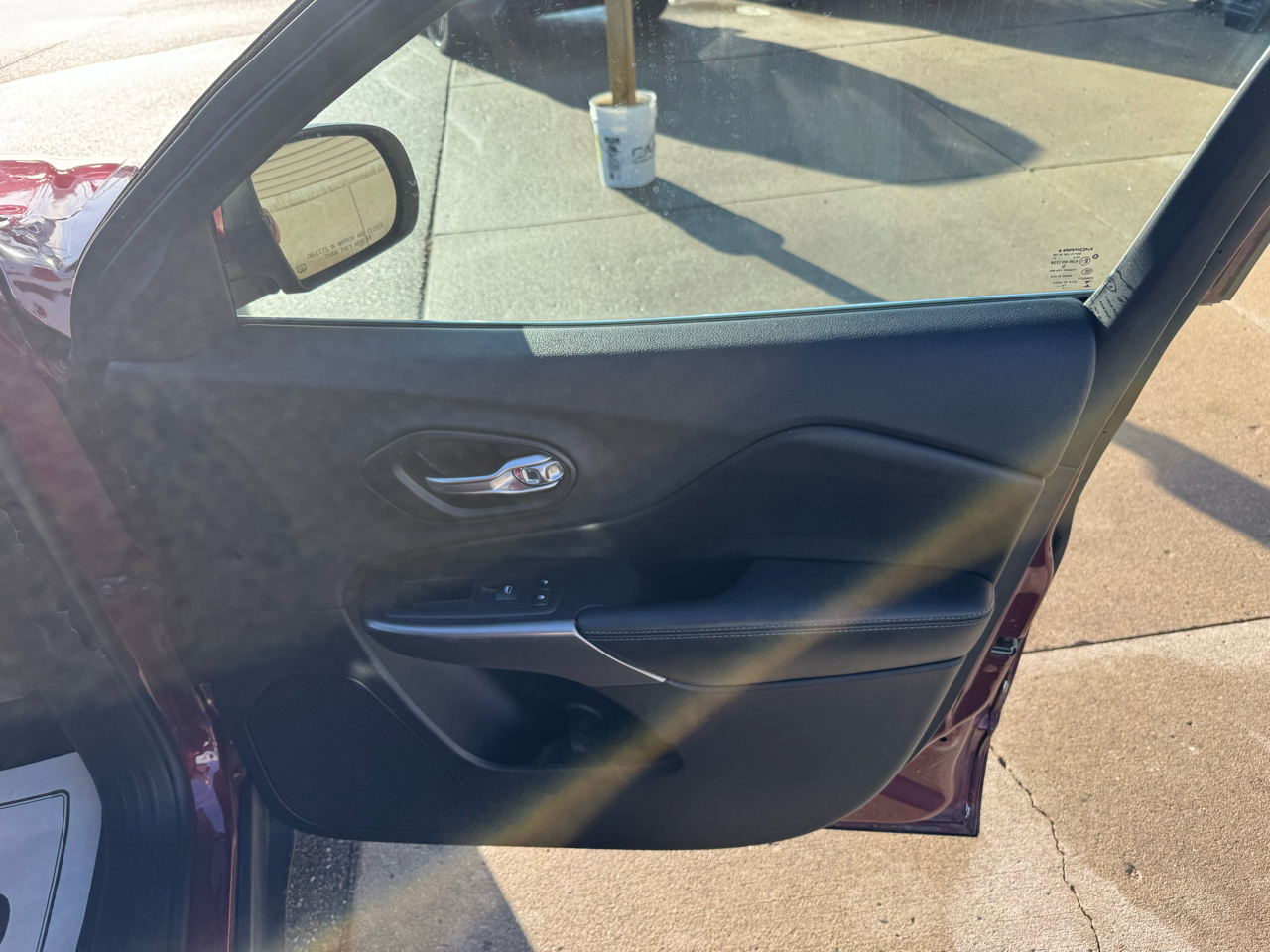 Jeep Cherokee Latitude FWD 2019