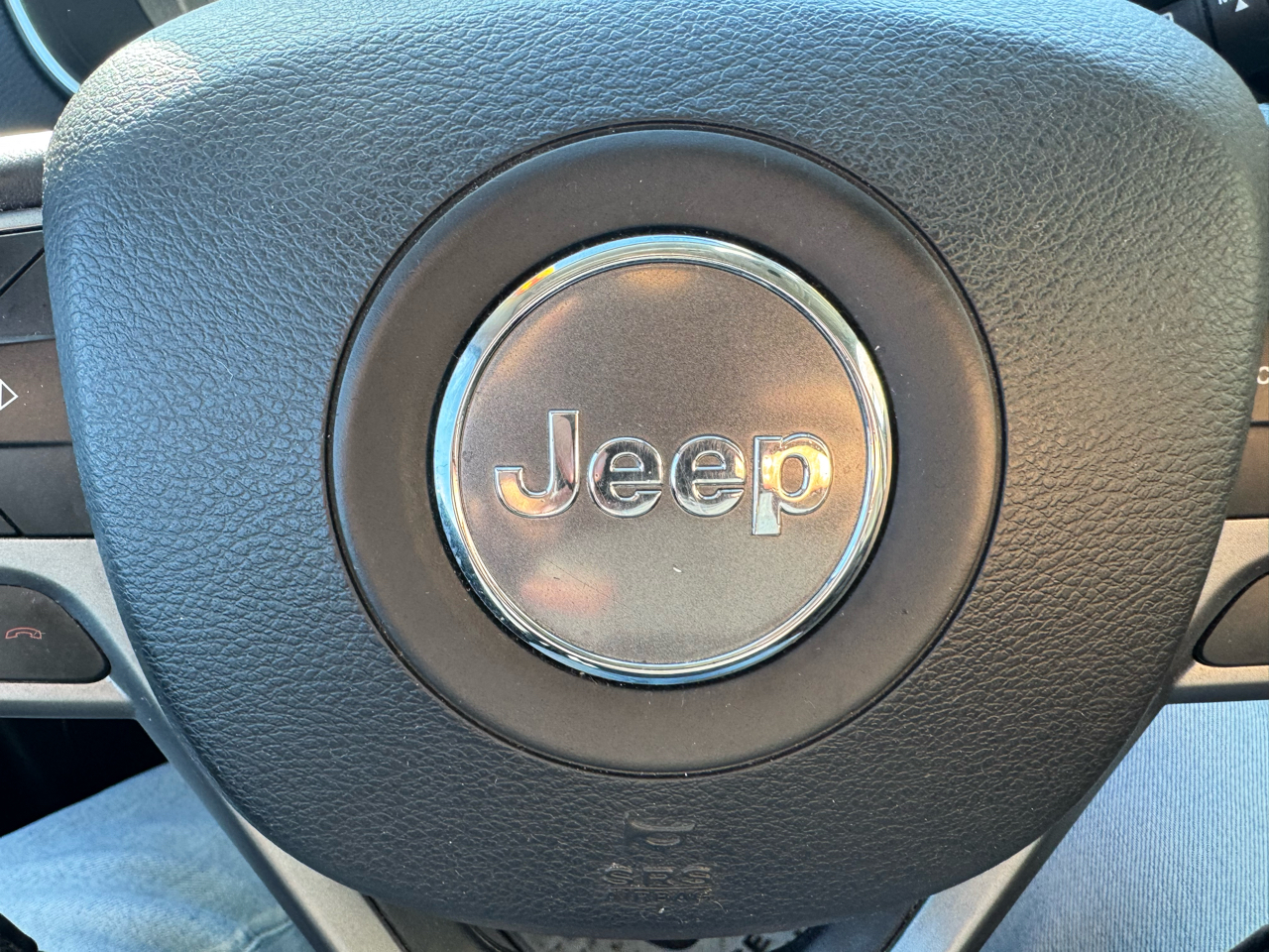 Jeep Cherokee Latitude FWD 2019