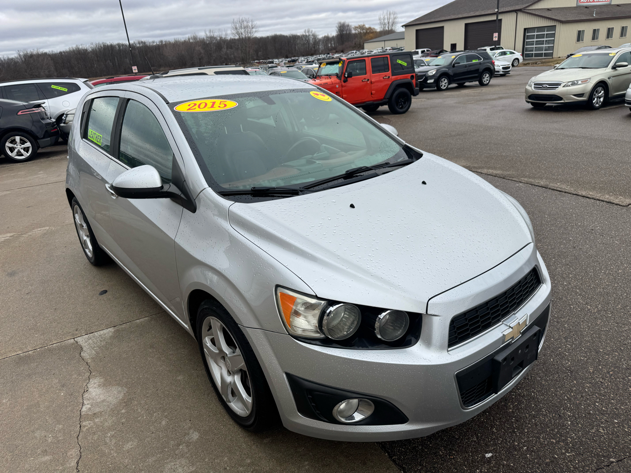 Chevrolet Sonic LTZ Auto 5-Door 2015