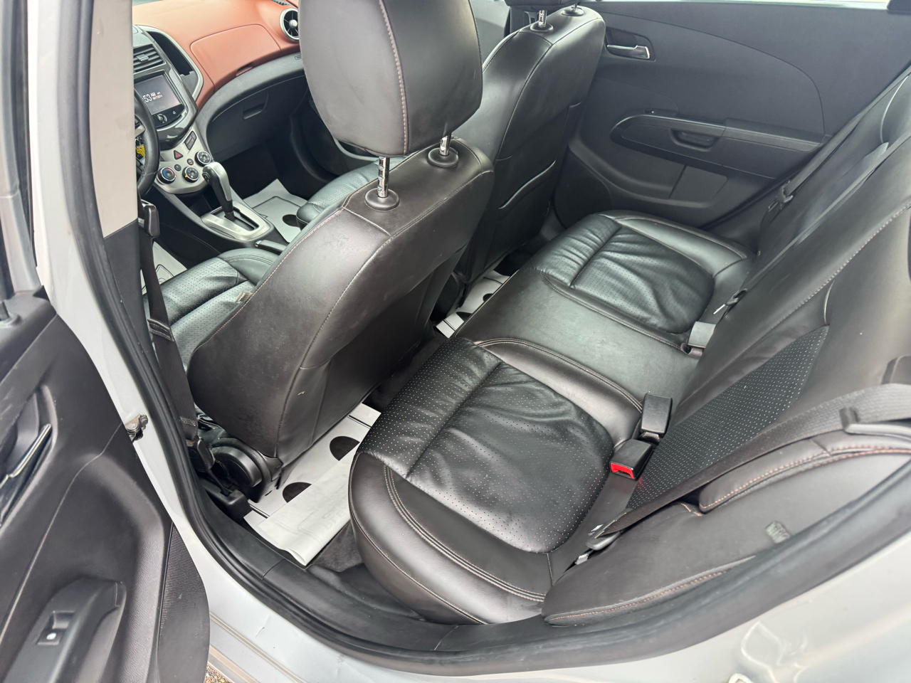 Chevrolet Sonic LTZ Auto 5-Door 2015