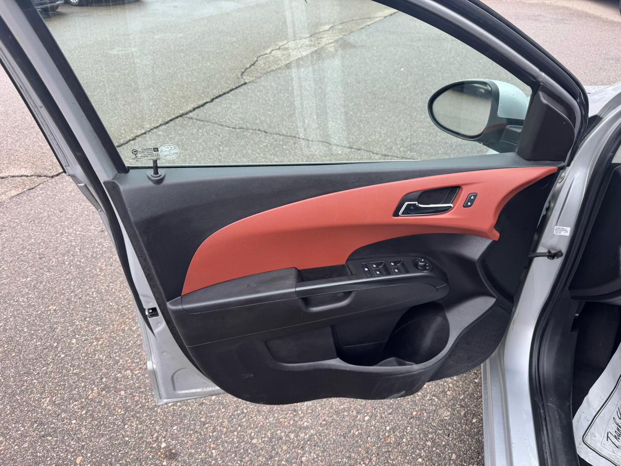 Chevrolet Sonic LTZ Auto 5-Door 2015