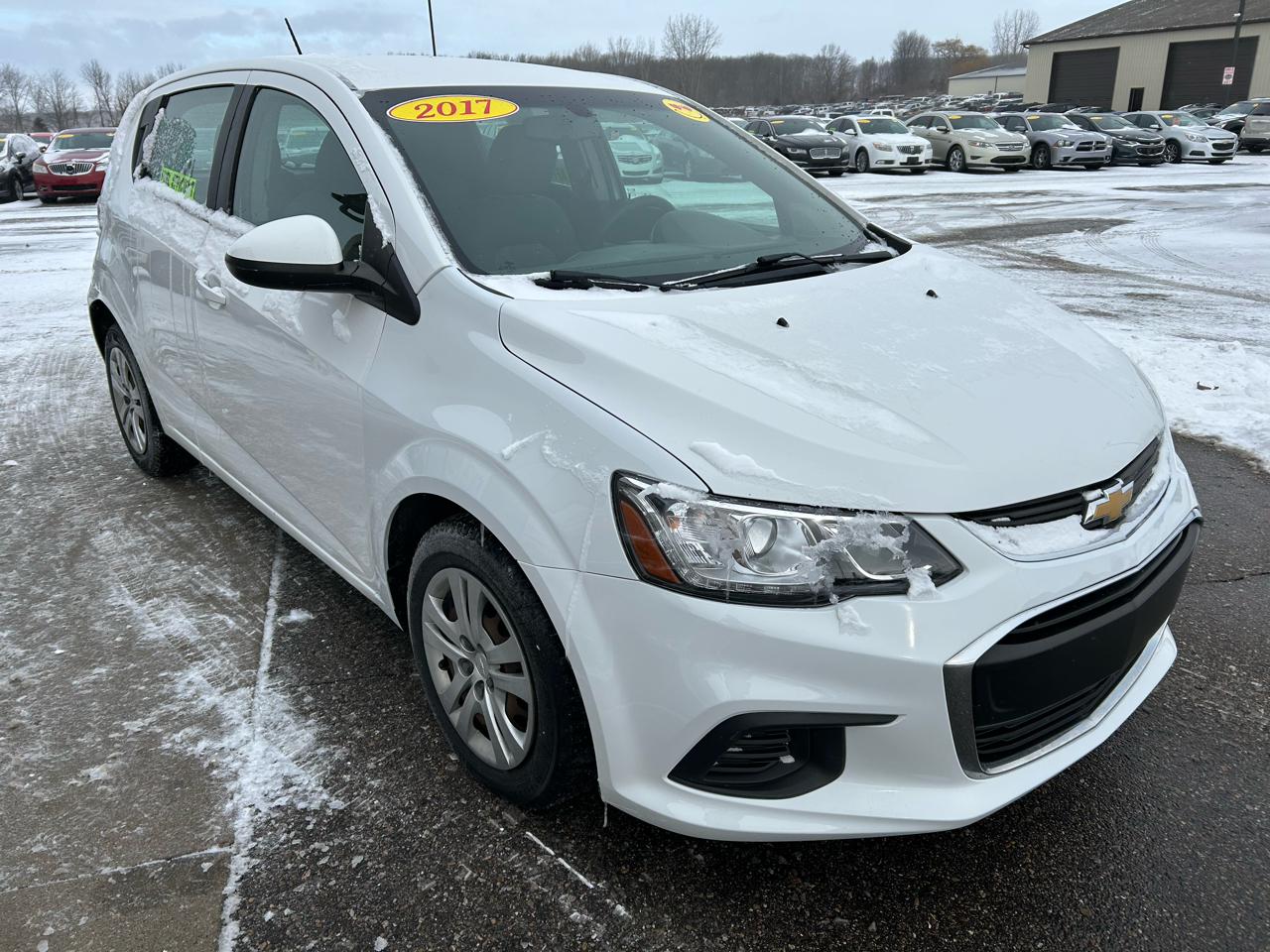 Chevrolet Sonic FL Auto Hatchback 2017