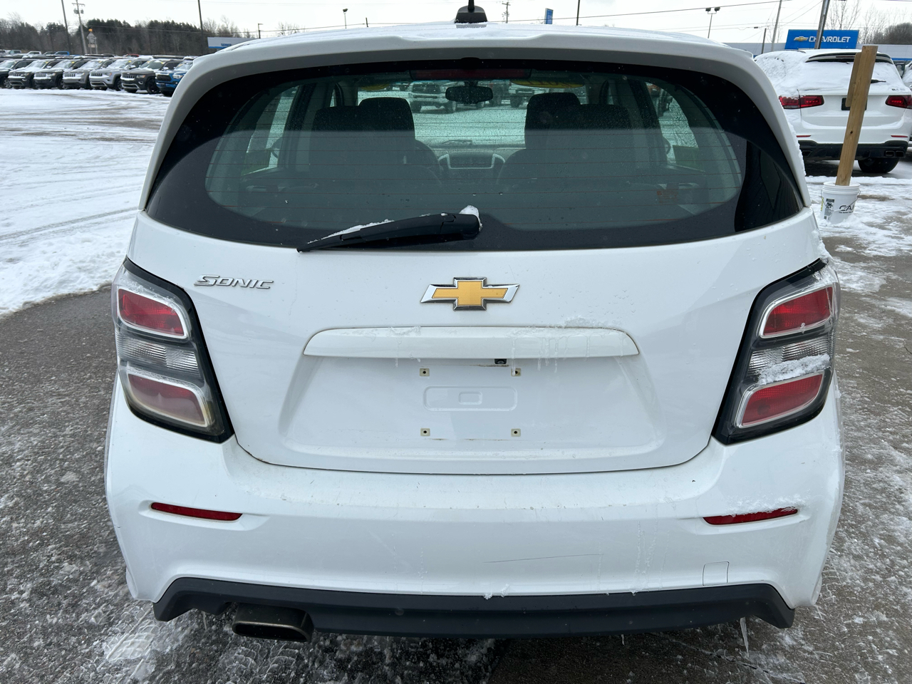 Chevrolet Sonic FL Auto Hatchback 2017
