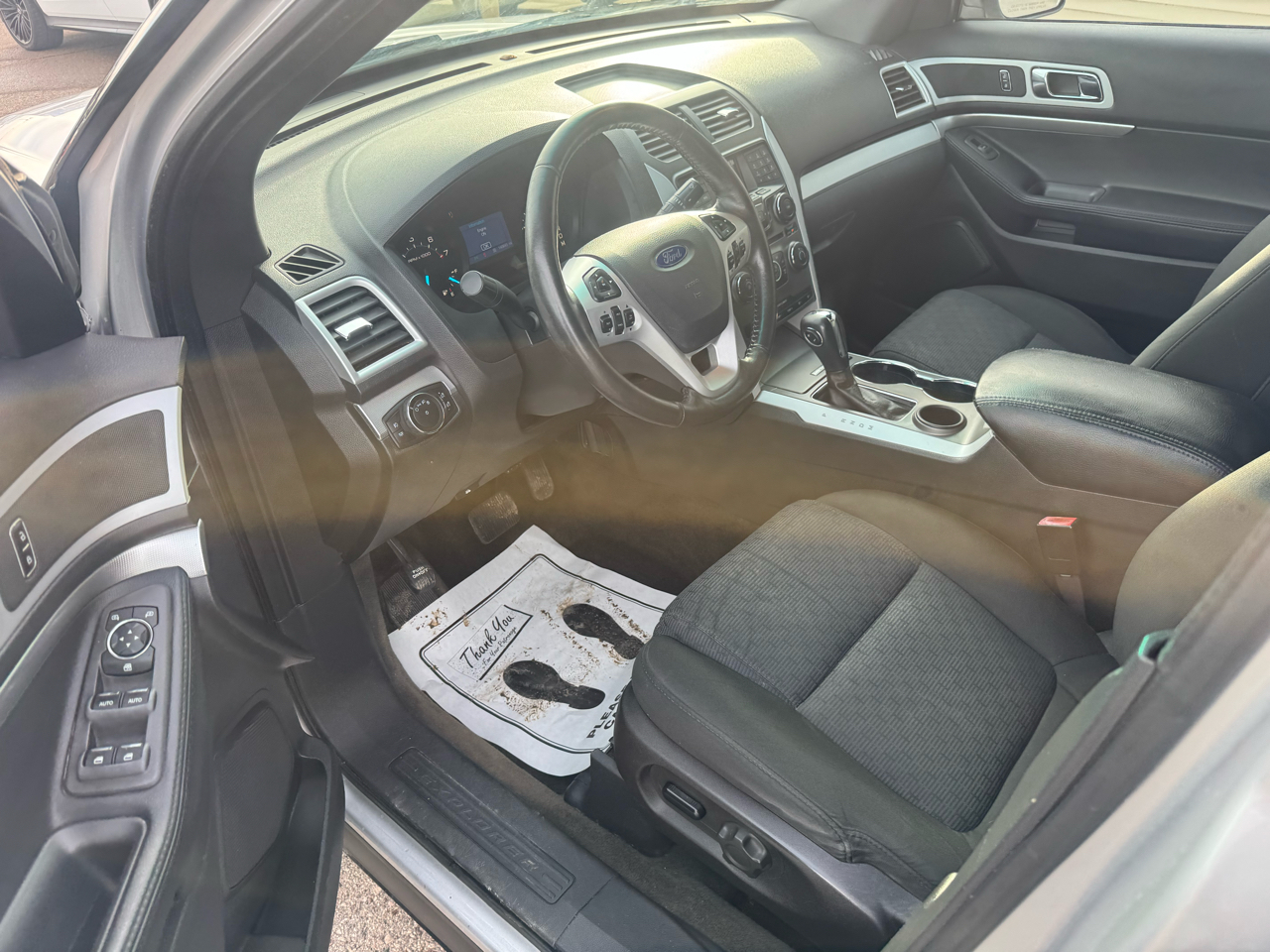 Ford Explorer XLT FWD 2014