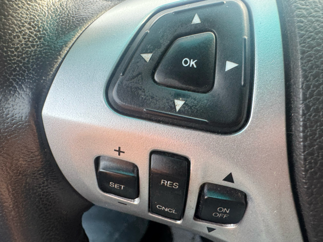 Ford Explorer XLT FWD 2014