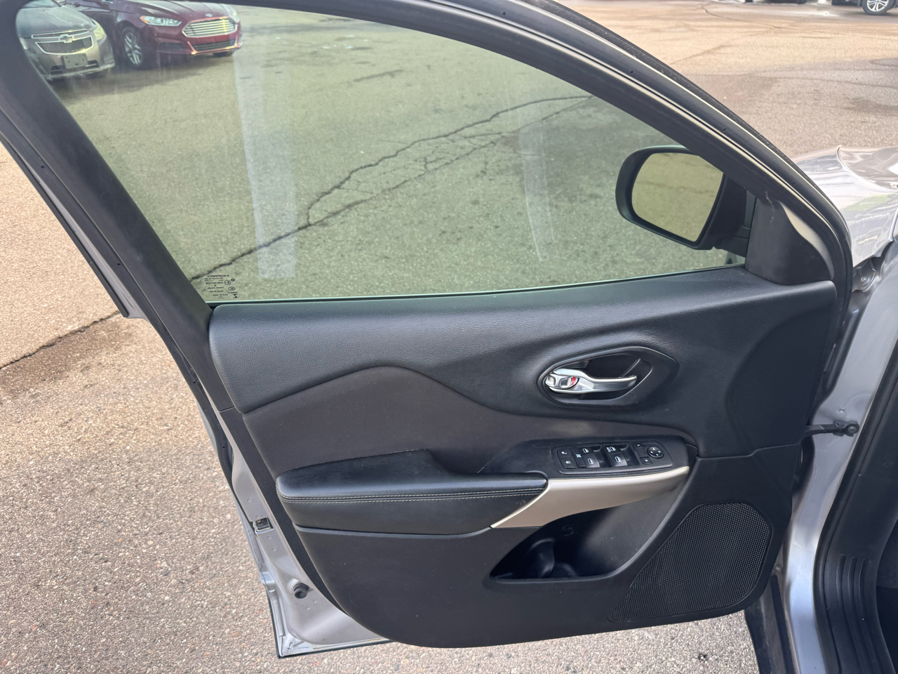 Jeep Cherokee Latitude FWD 2018