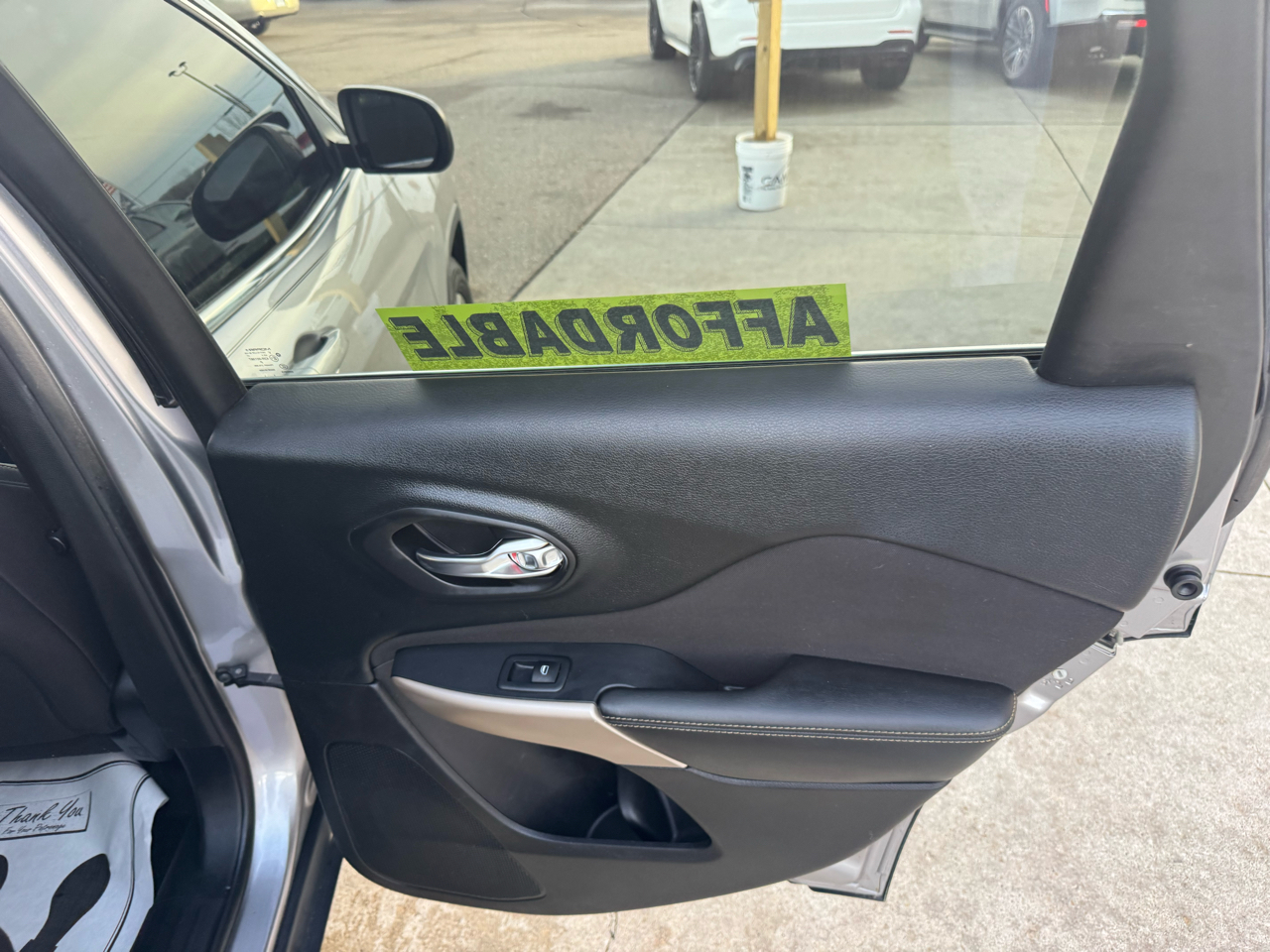 Jeep Cherokee Latitude FWD 2018