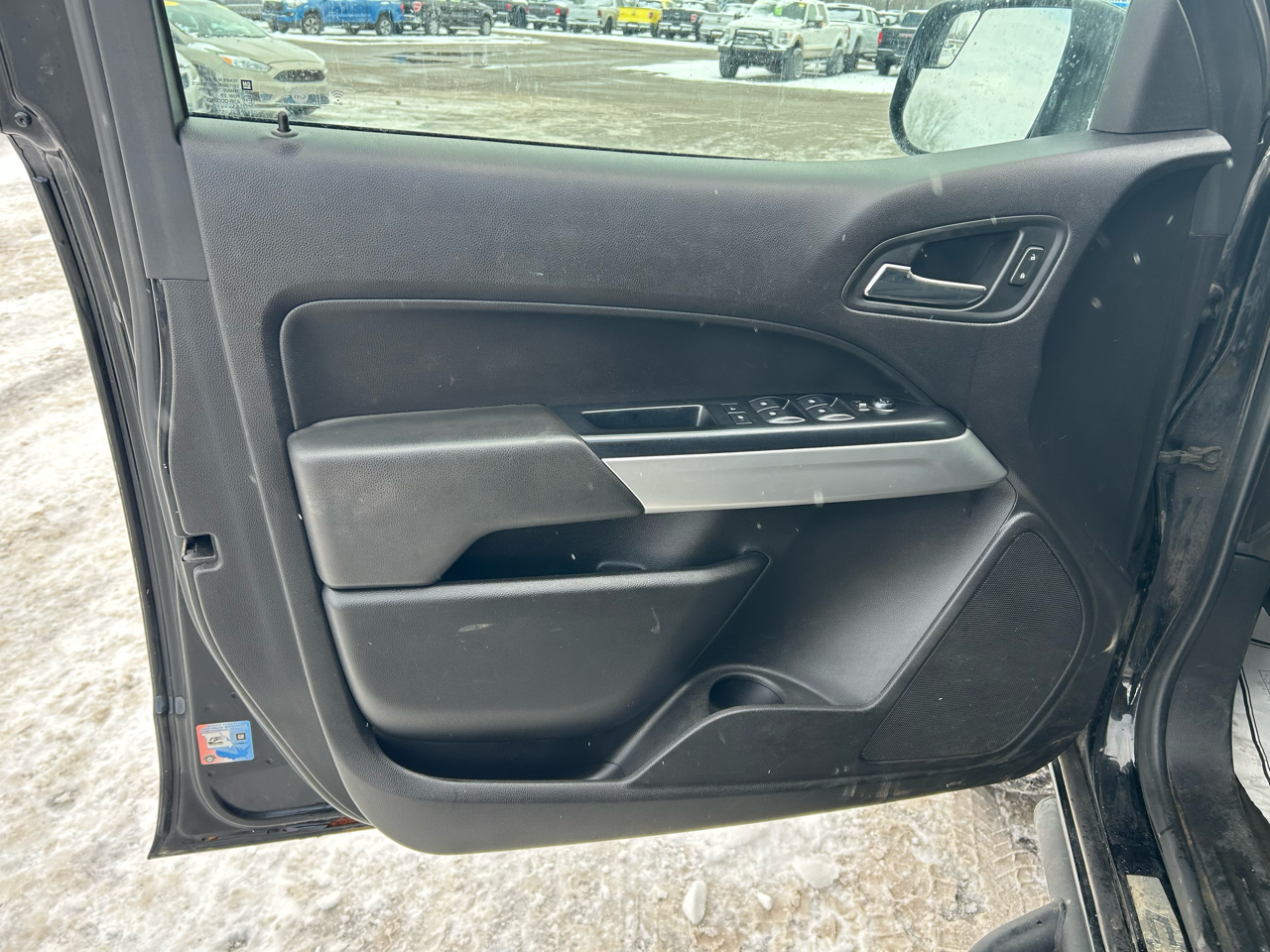 Chevrolet Colorado LT Crew Cab 4WD Short Box 2017