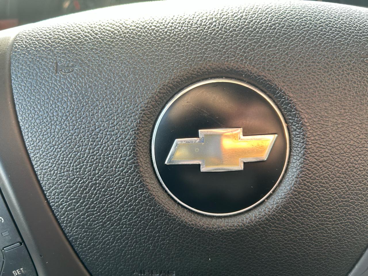 Chevrolet Avalanche LT 4WD 2010