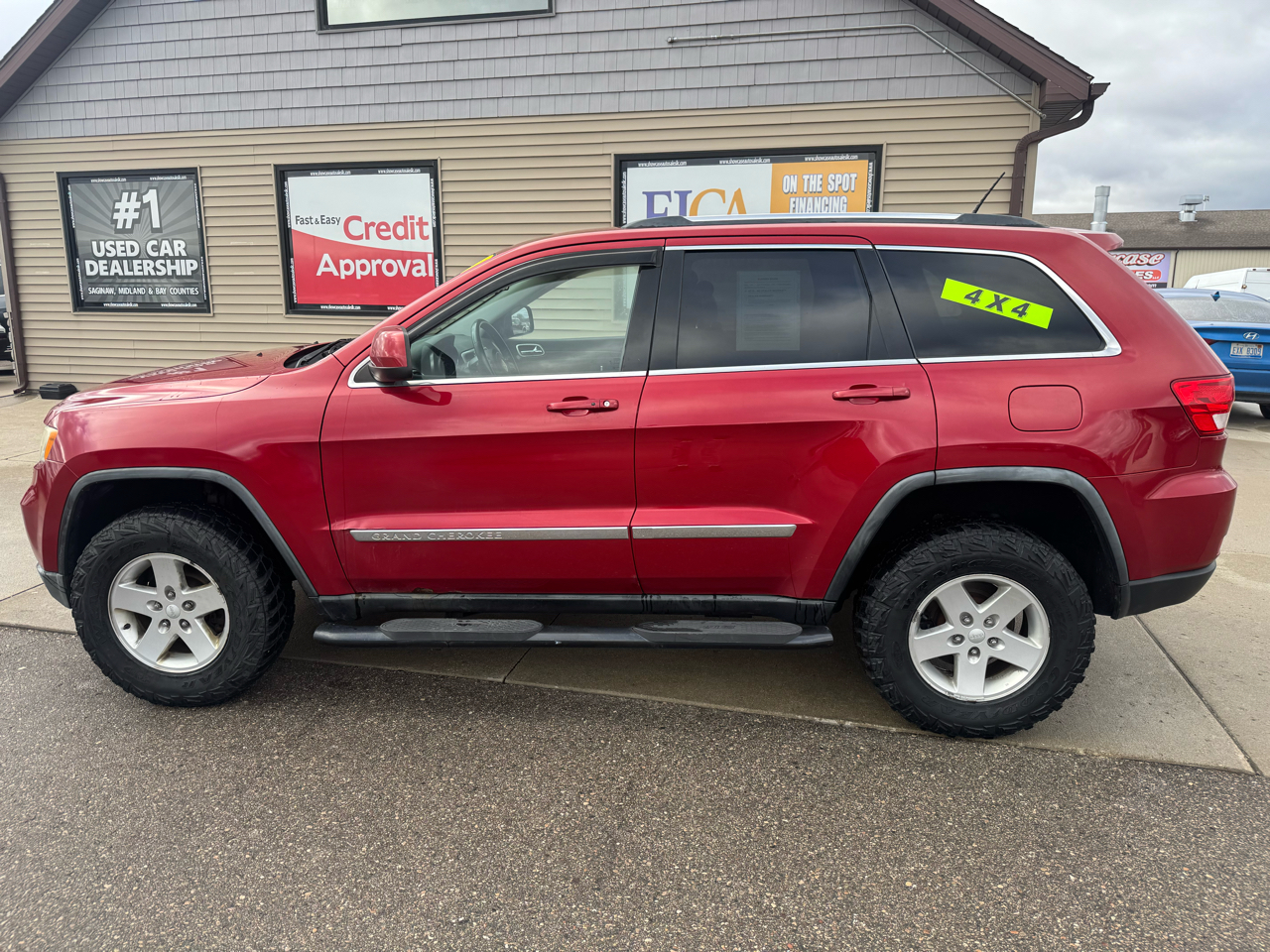 Jeep Grand Cherokee Laredo 4WD 2011