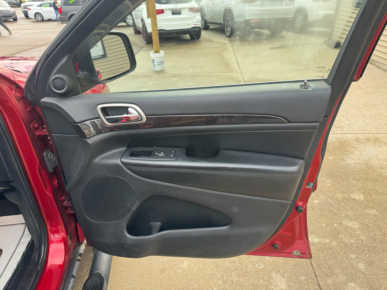 Jeep Grand Cherokee Laredo 4WD 2011