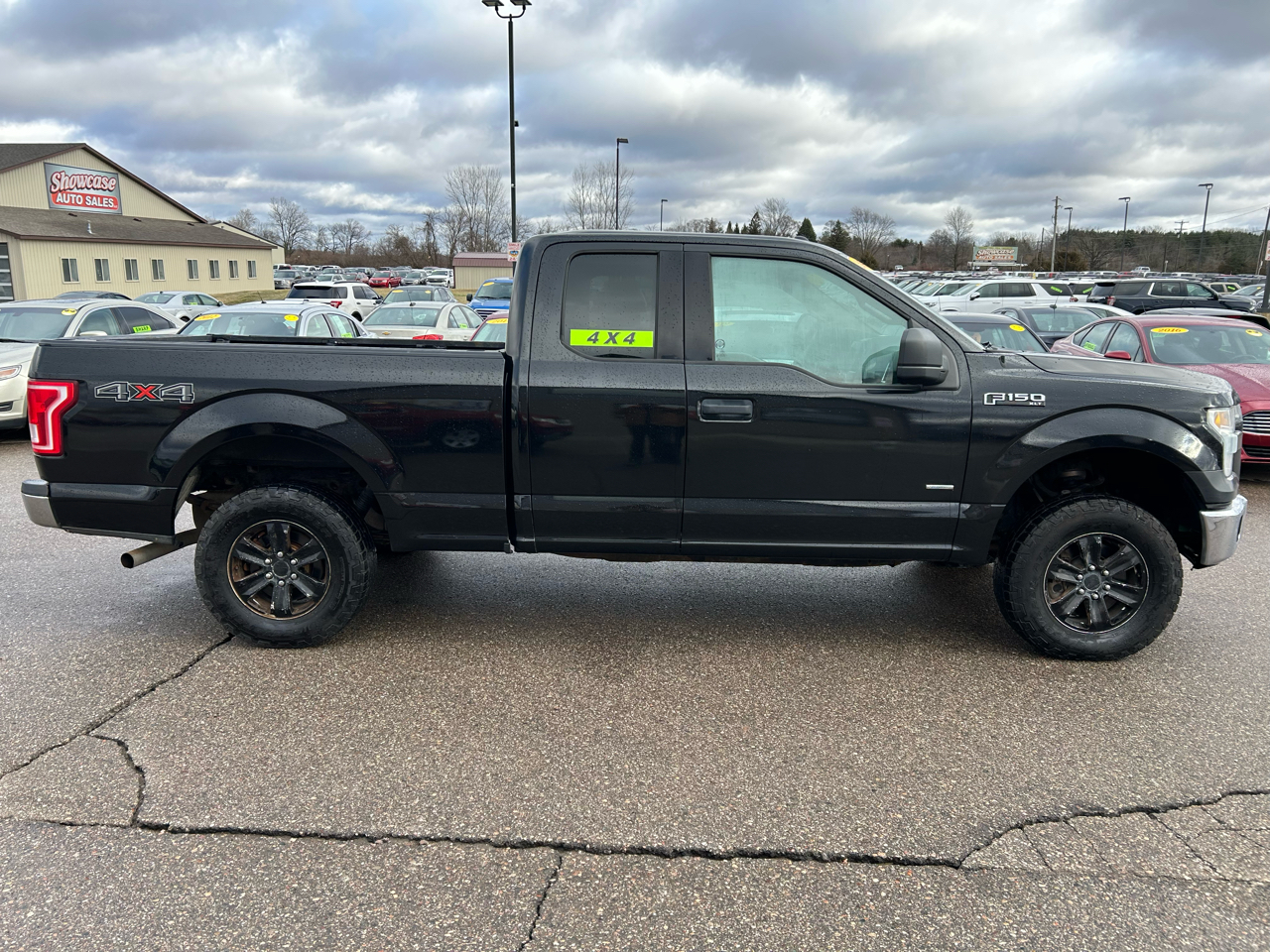 Ford F-150 Lariat SuperCab 6.5-ft. Bed 4WD 2015
