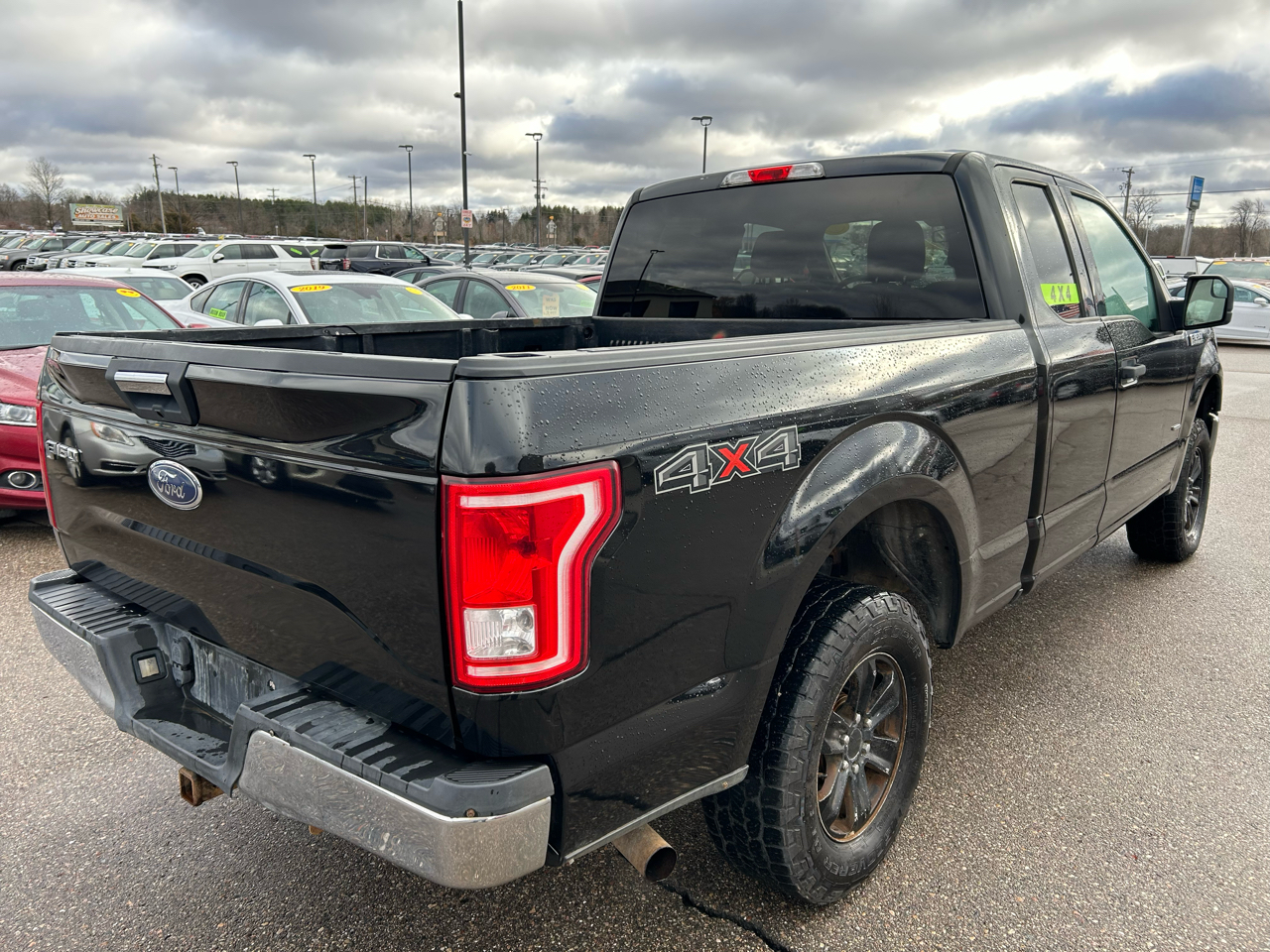 Ford F-150 Lariat SuperCab 6.5-ft. Bed 4WD 2015