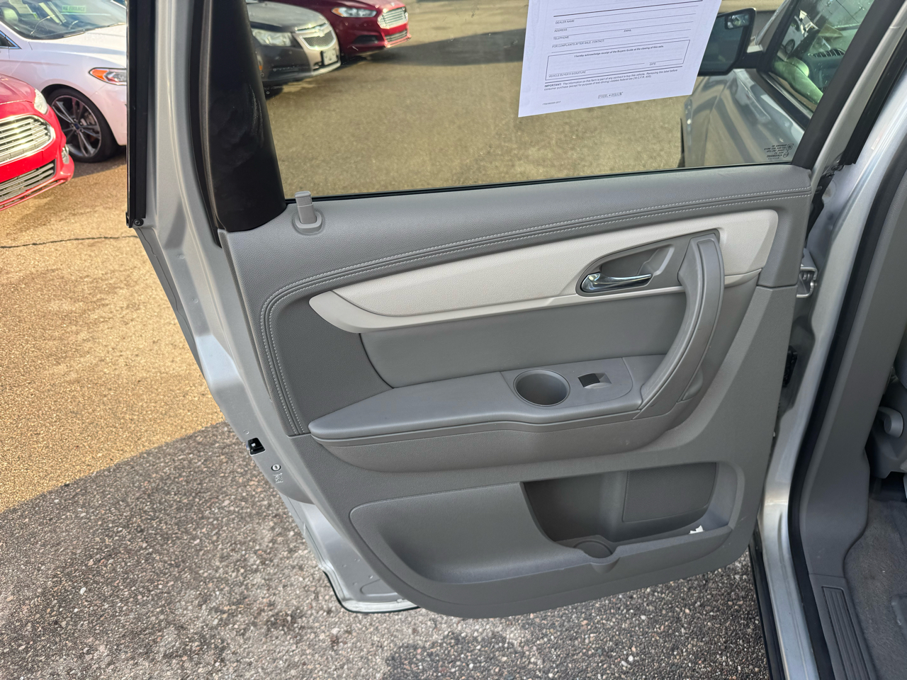 Chevrolet Traverse LS FWD w/PDC 2015