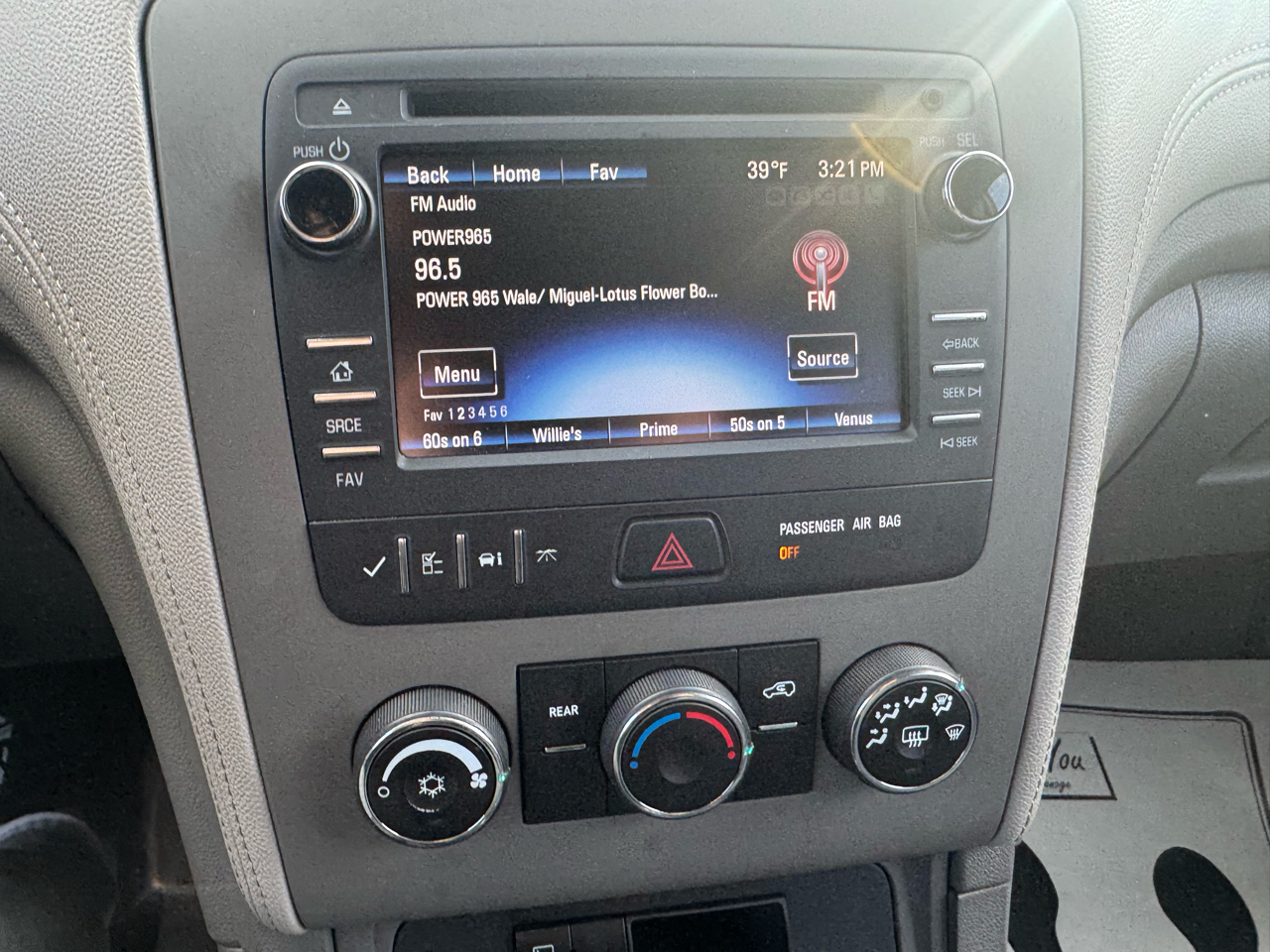 Chevrolet Traverse LS FWD w/PDC 2015