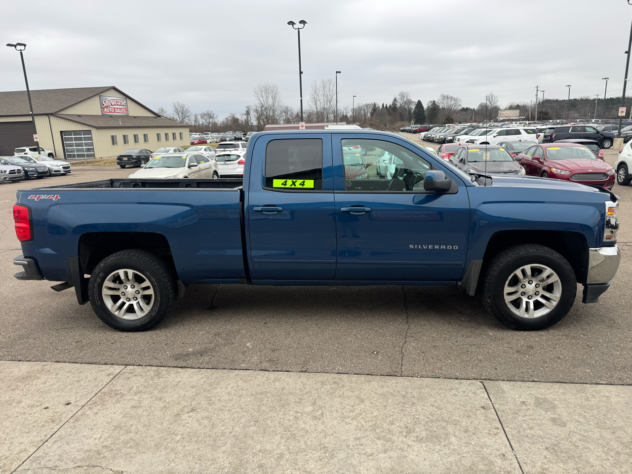 Chevrolet Silverado 1500 LT Double Cab 4WD 2017