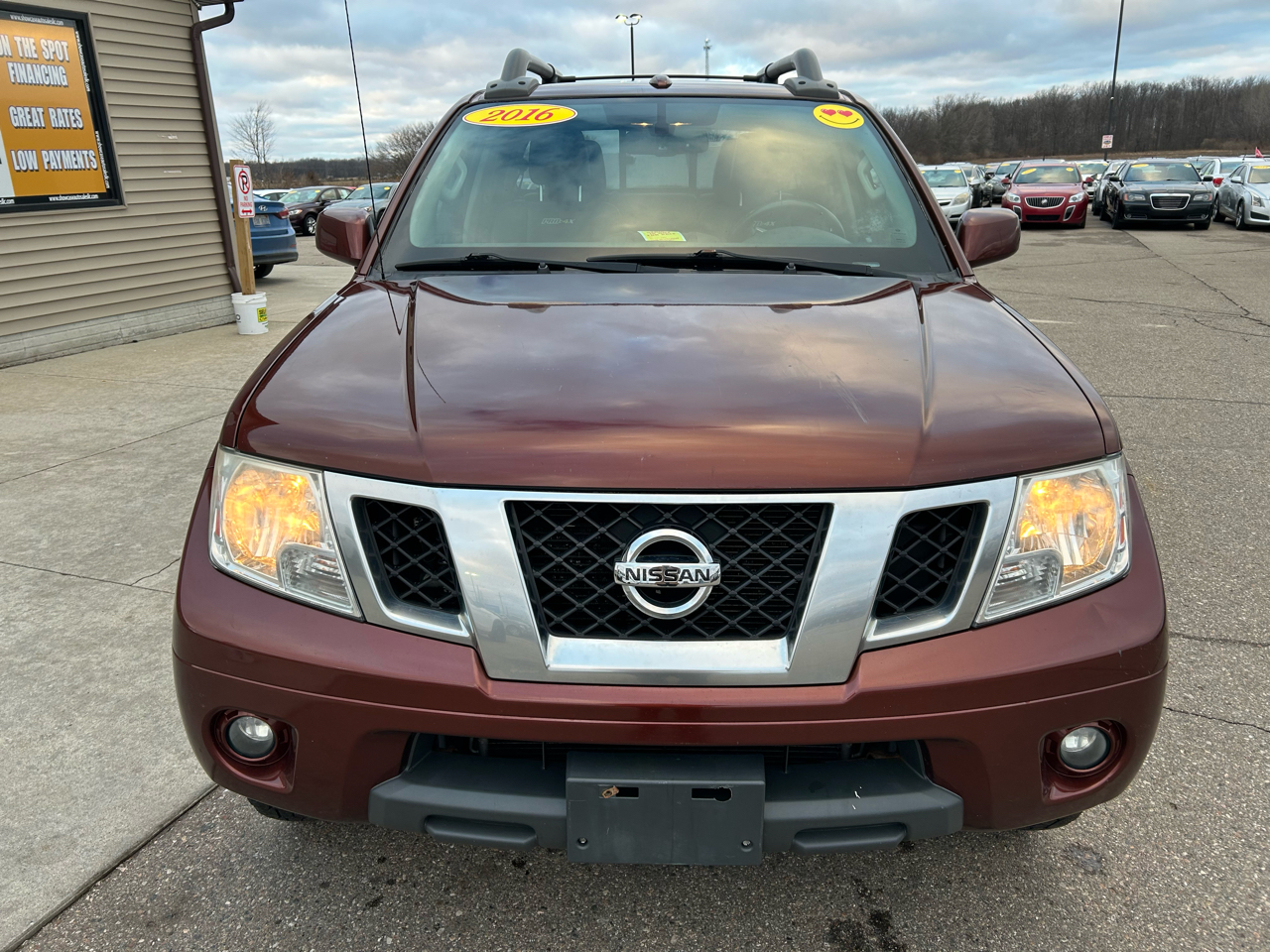 Nissan Frontier PRO-4X Crew Cab 5AT 4WD 2016