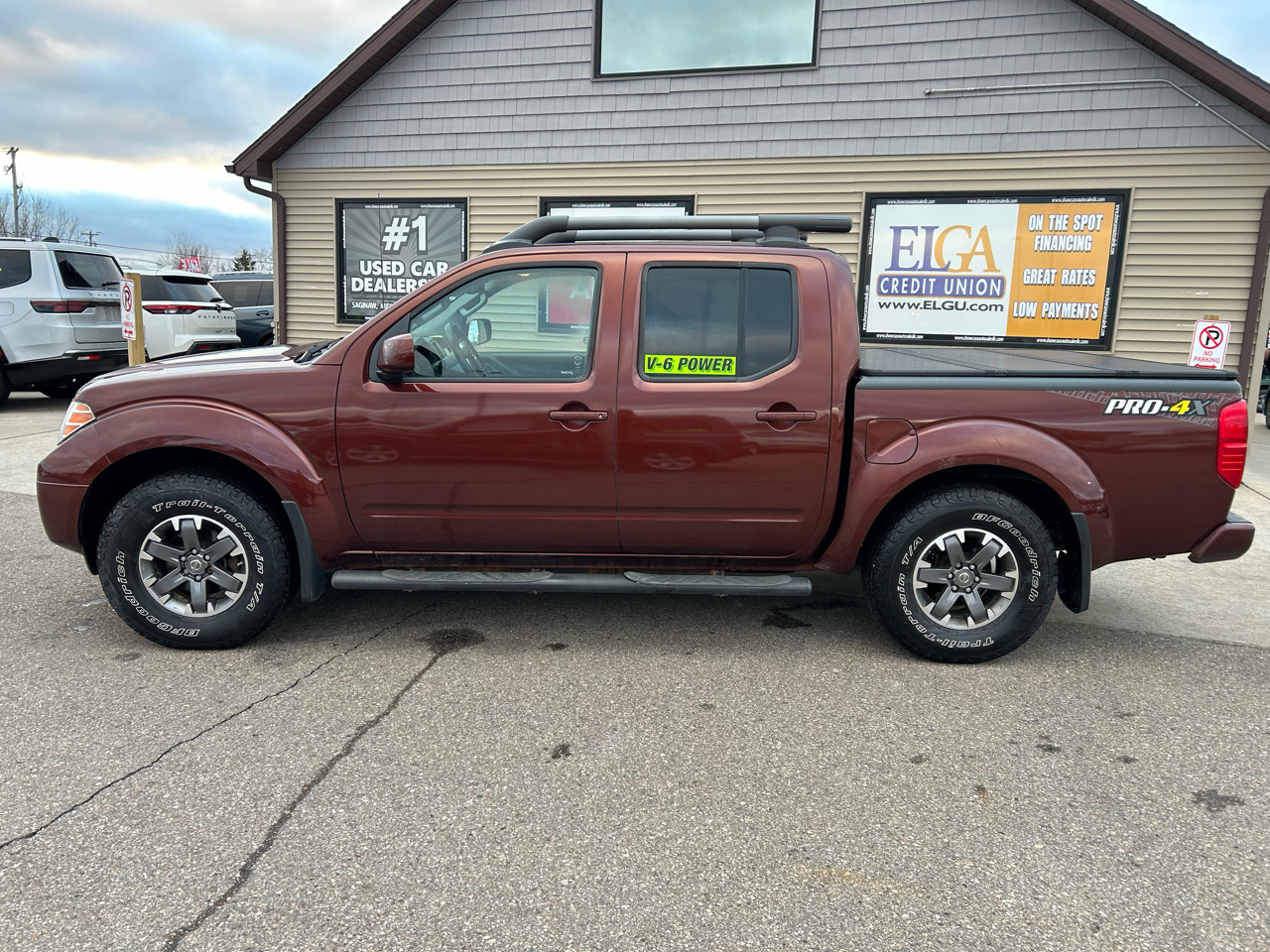 Nissan Frontier PRO-4X Crew Cab 5AT 4WD 2016