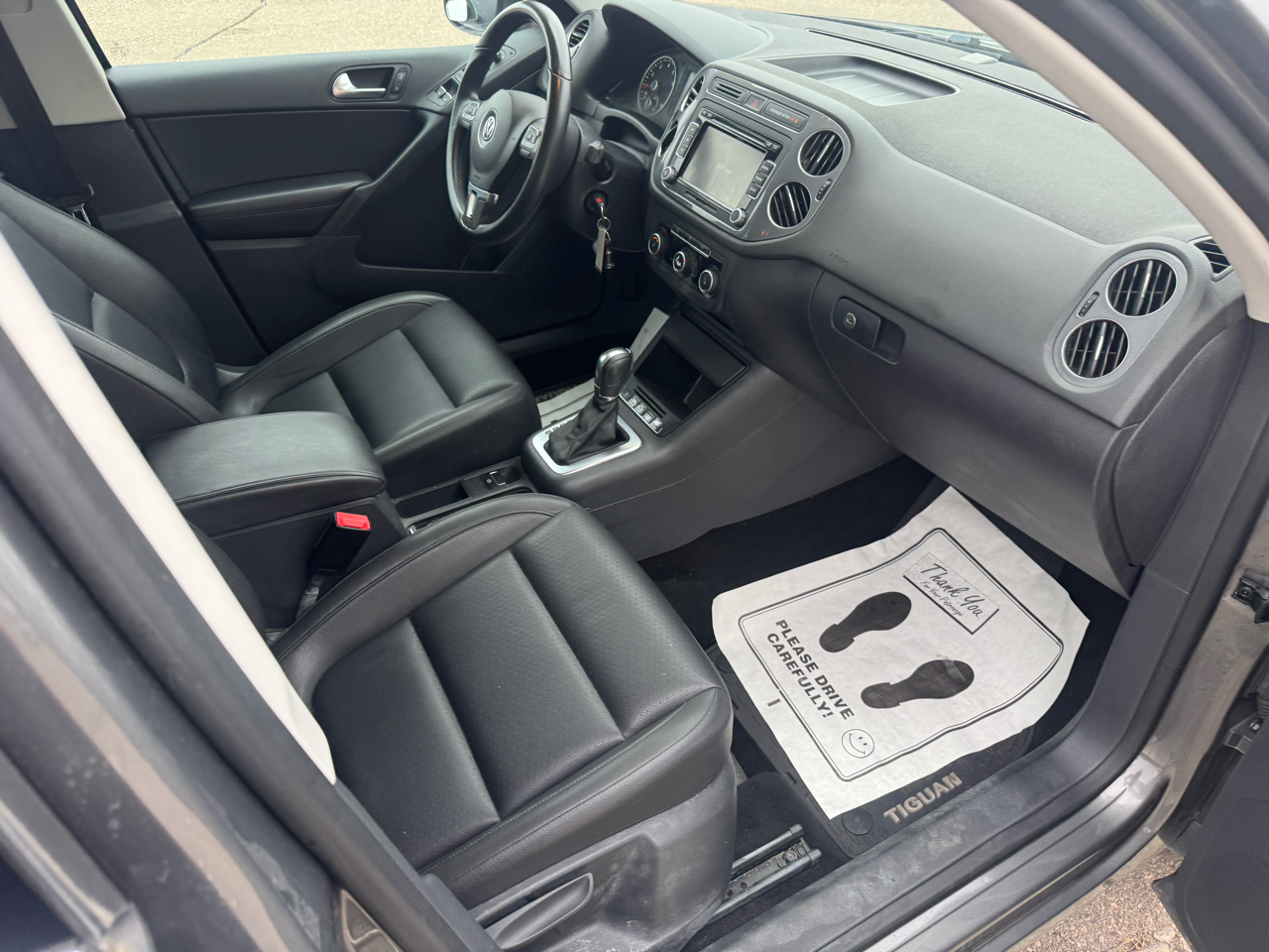 Volkswagen Tiguan S 2012