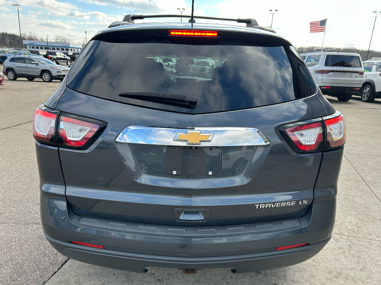 Chevrolet Traverse LS FWD w/PDC 2014