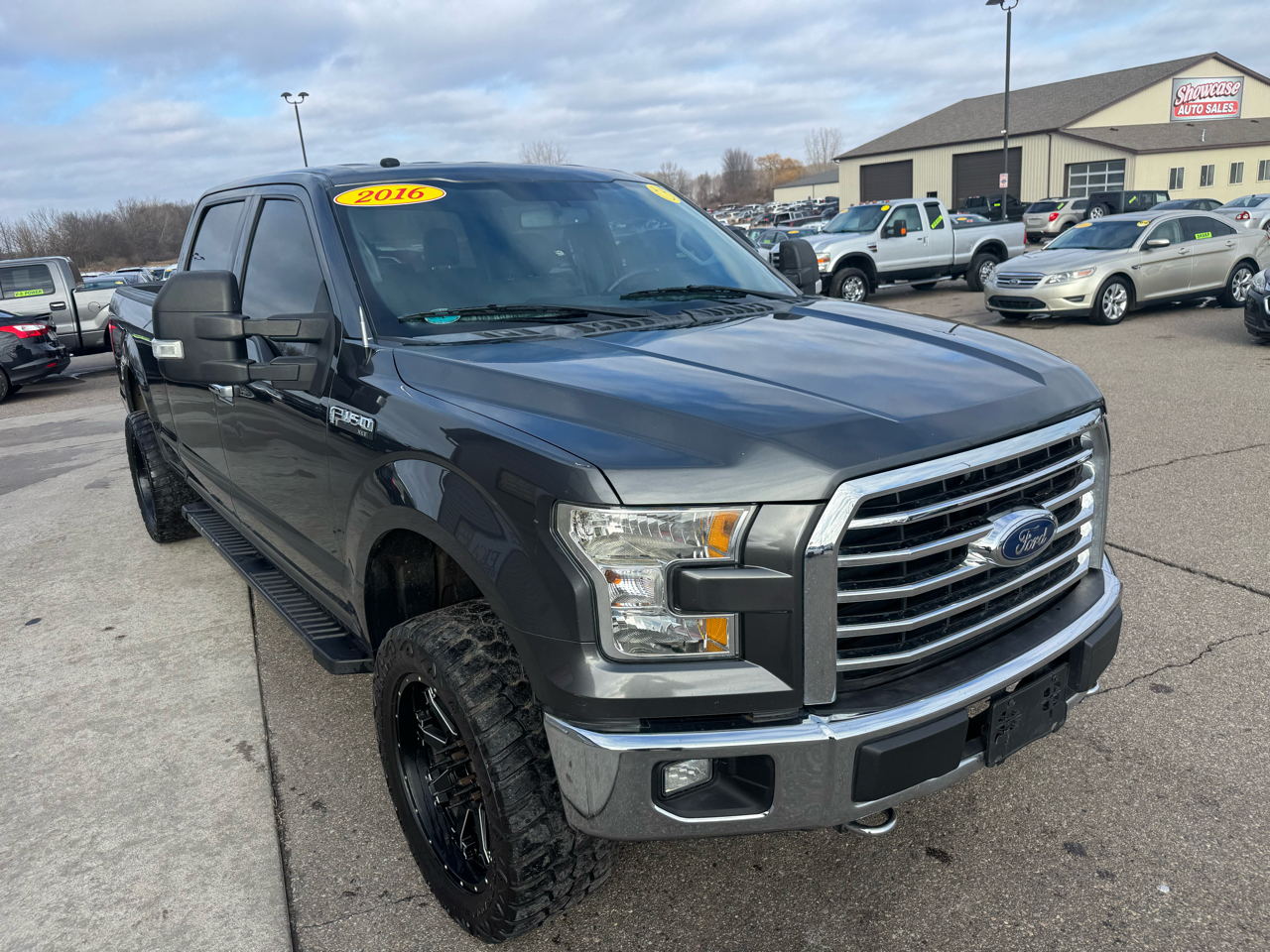 Ford F-150 Lariat SuperCrew 5.5-ft. Bed 4WD 2016
