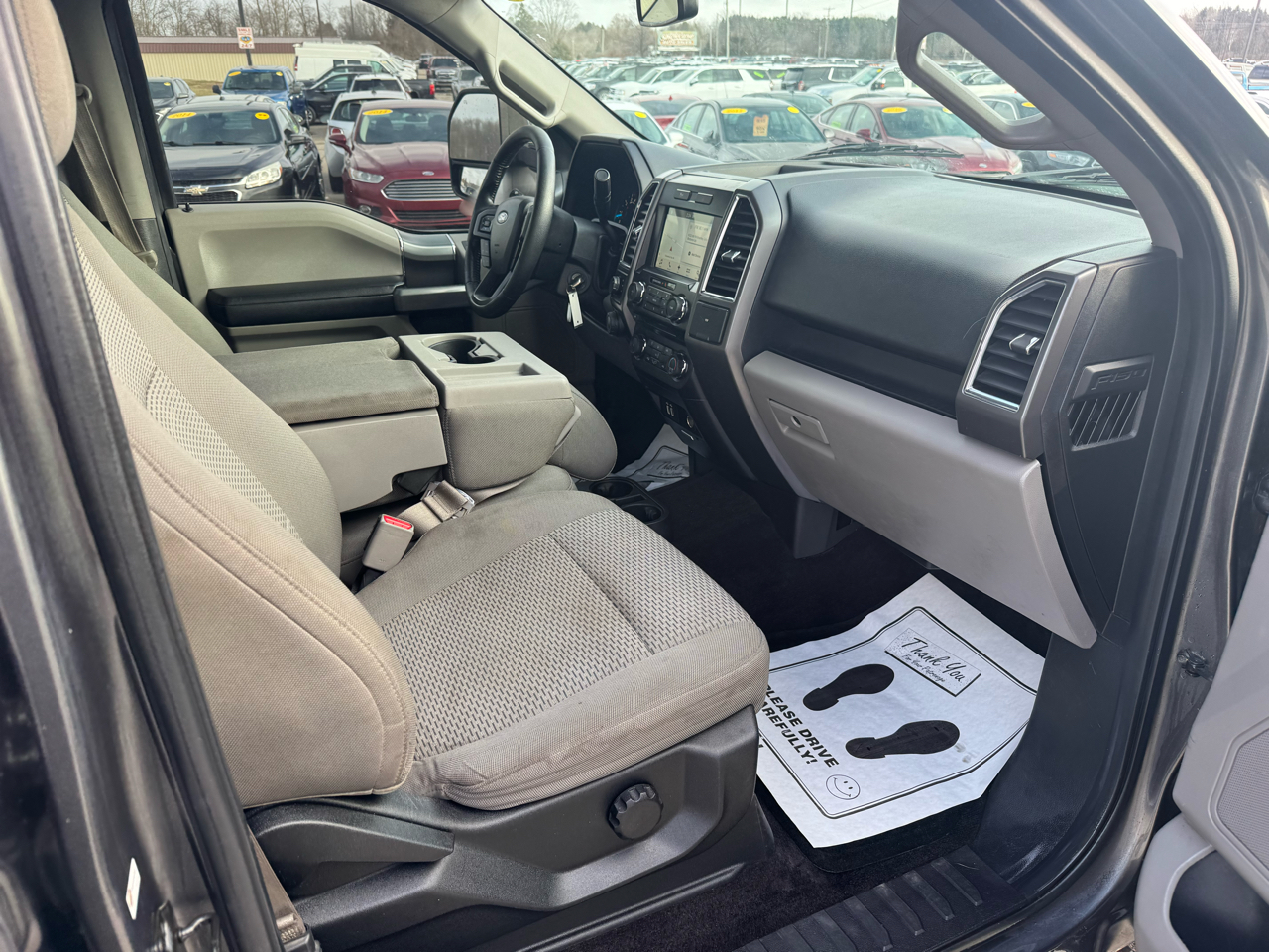 Ford F-150 Lariat SuperCrew 5.5-ft. Bed 4WD 2016