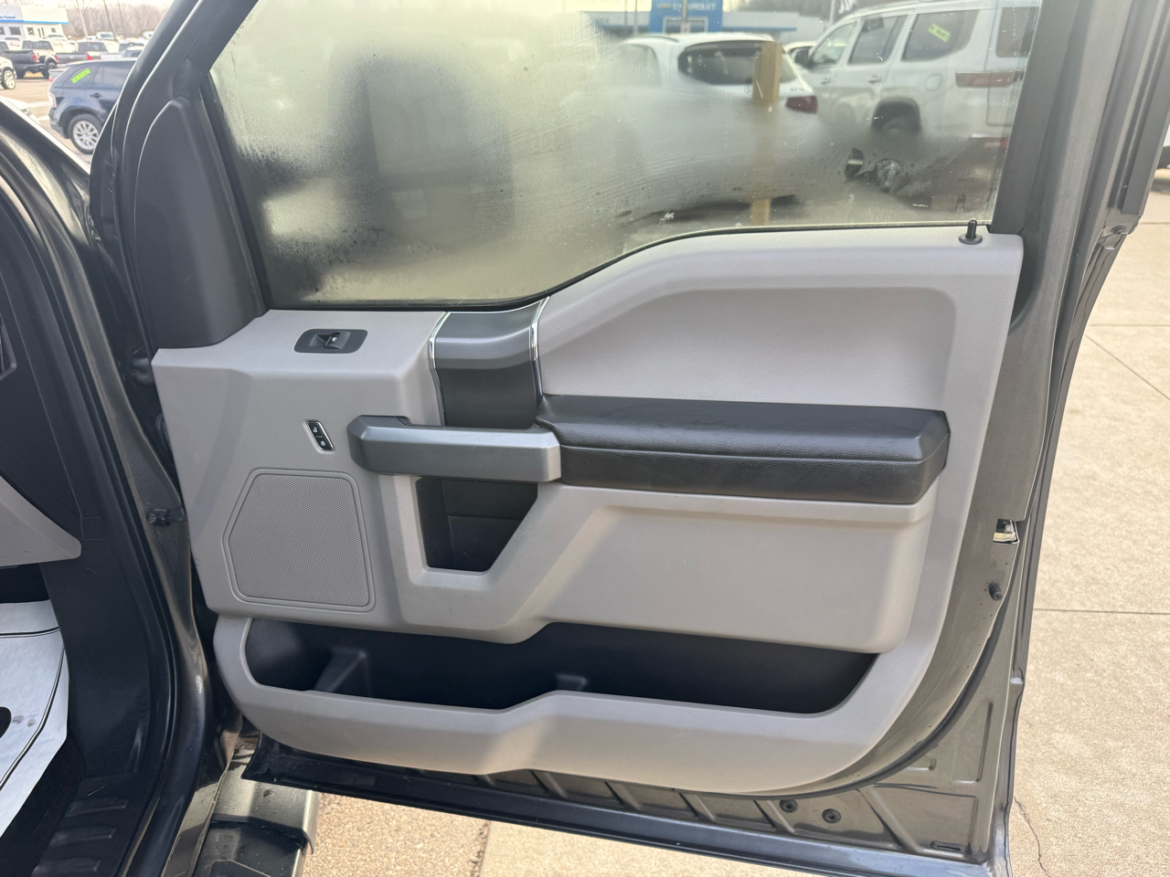 Ford F-150 Lariat SuperCrew 5.5-ft. Bed 4WD 2016