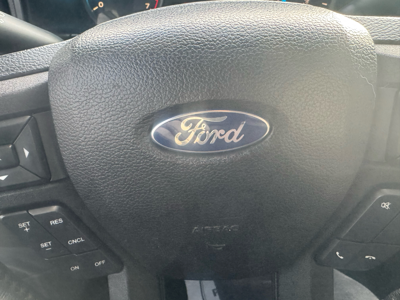 Ford F-150 Lariat SuperCrew 5.5-ft. Bed 4WD 2016