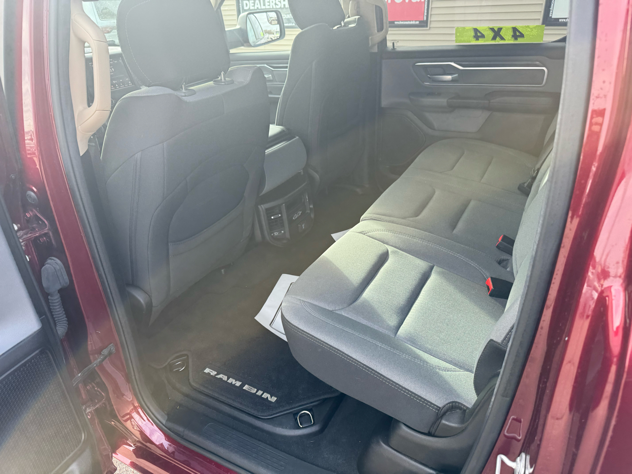 RAM 1500 Big Horn Crew Cab SWB 4WD 2019