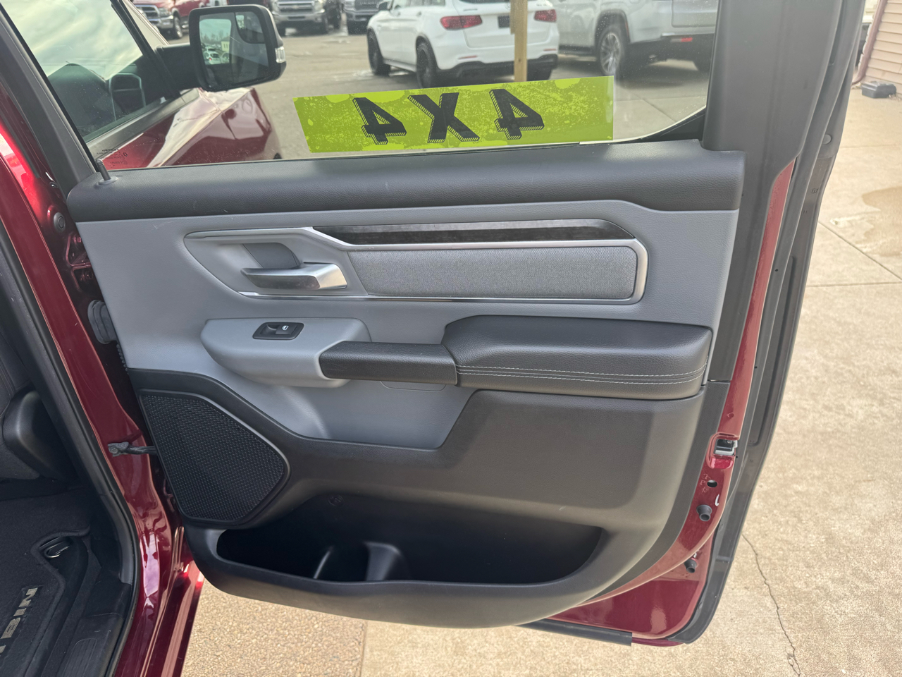 RAM 1500 Big Horn Crew Cab SWB 4WD 2019