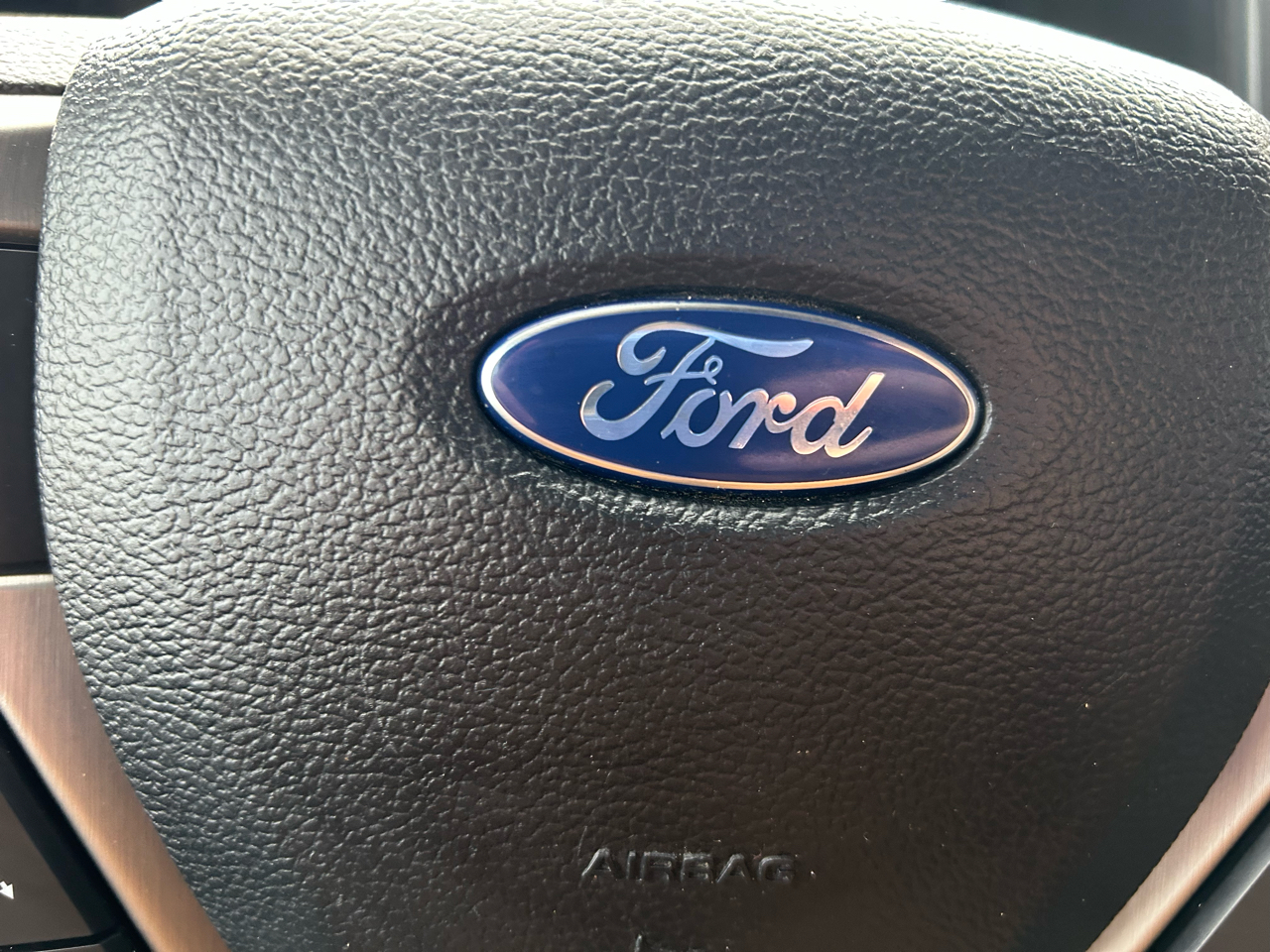 Ford F-150 XL SuperCrew 5.5-ft. Bed 4WD 2015