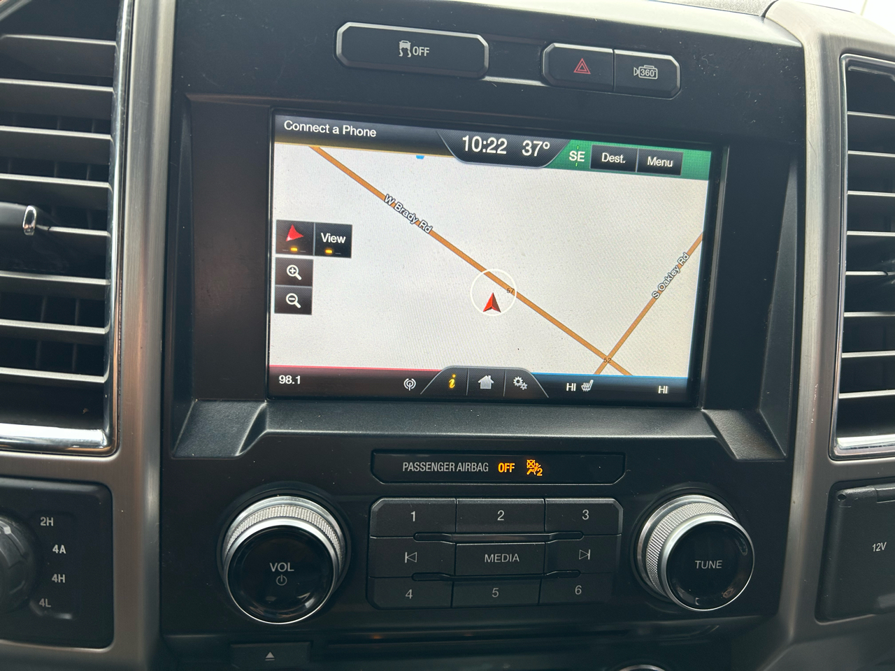 Ford F-150 XL SuperCrew 5.5-ft. Bed 4WD 2015