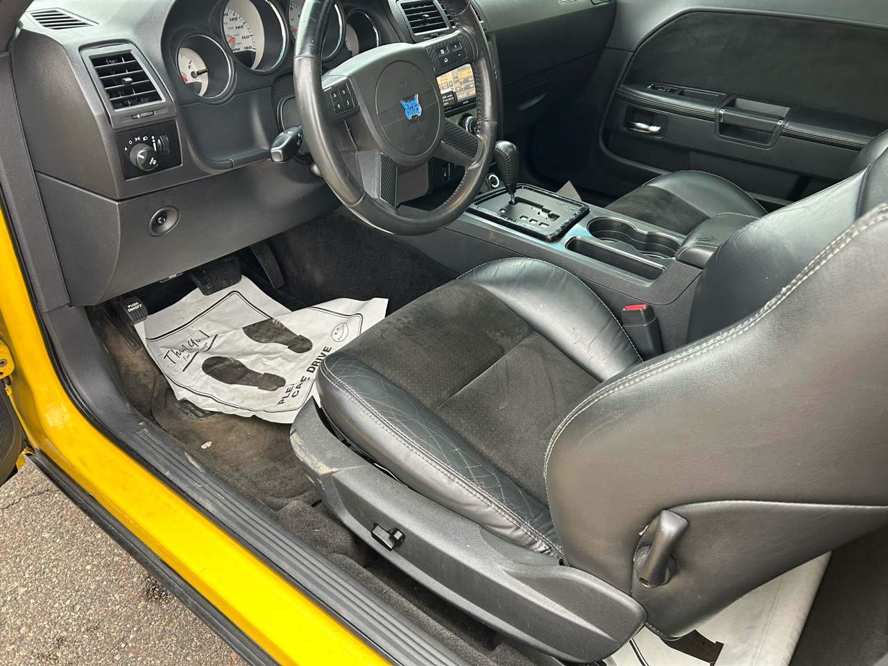 Dodge Challenger SRT8 2010