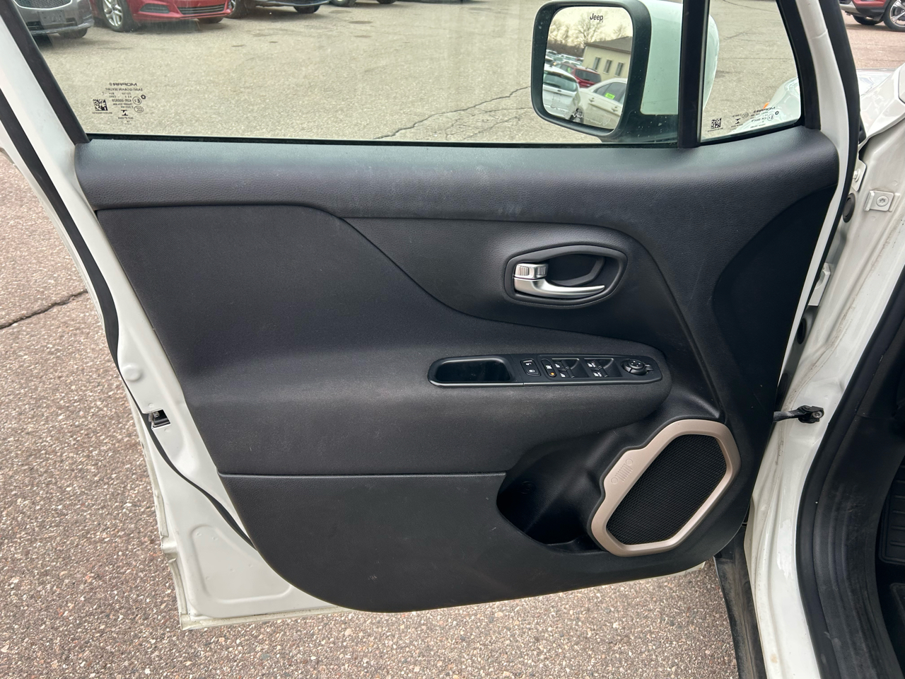 Jeep Renegade Latitude 4WD 2015