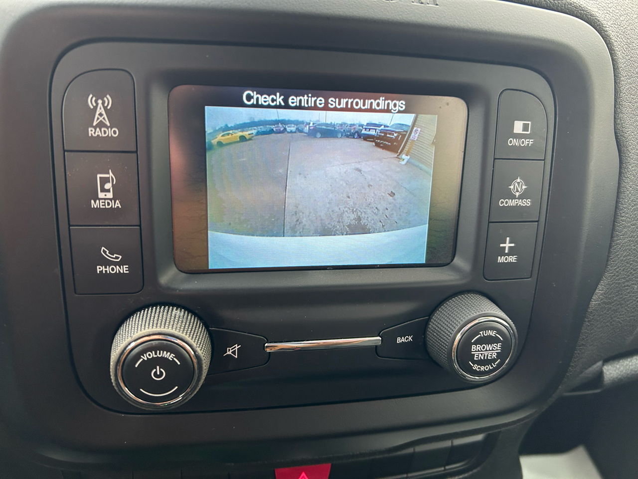 Jeep Renegade Latitude 4WD 2015